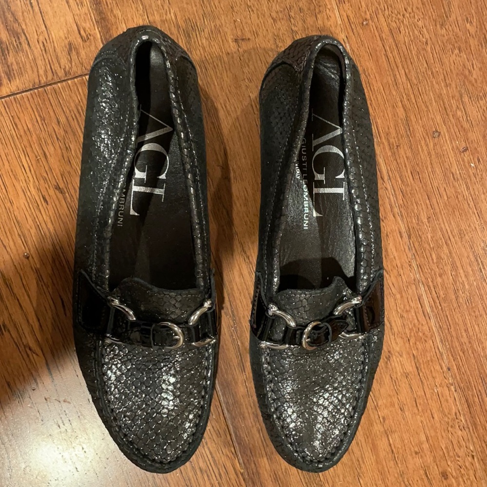 AGL Loafer size 8/38